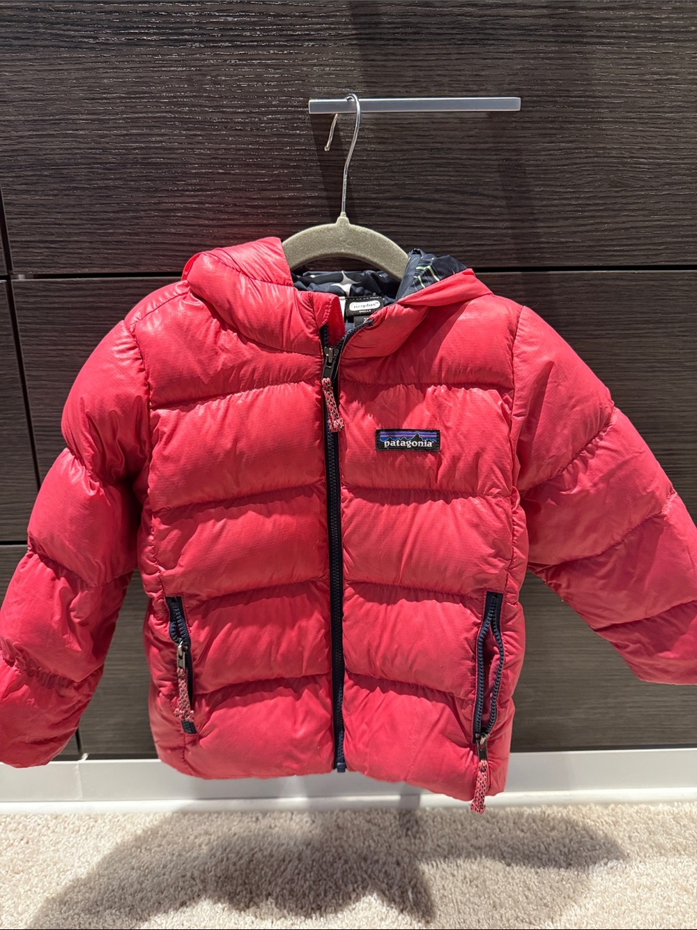Patagonia girls puffer jacket 2T